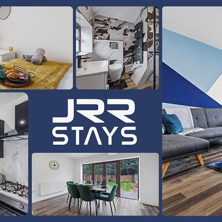 Walsall - 4 Bedroom House, Wi-Fi, Garden , Sleeps 8 - Jrr Stays Bescot Exterior foto